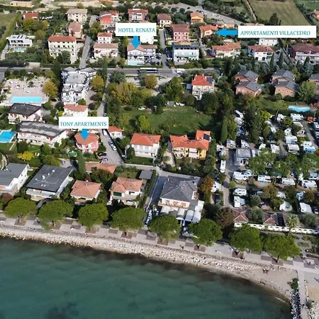 Otel Renata 2*